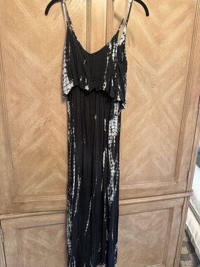 Black & White Tie-Dye Maxi Dress with Ruffle Bodice
